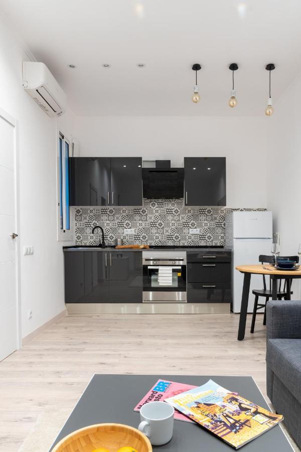 Appartamento Cozy Studio 5 Min From Camp Nou *