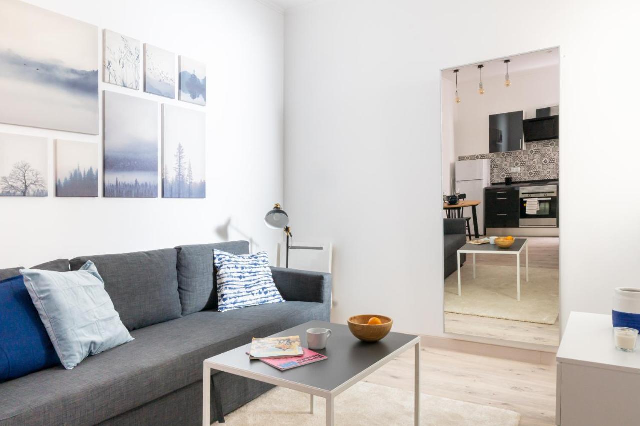 Appartamento Cozy Studio 5 Min From Camp Nou Barcellona